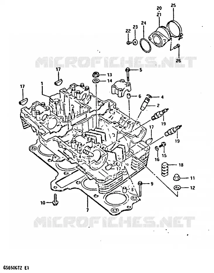 CYLINDER HEAD Suzuki MOTO 650 GS 1982  GS650GTZ(X/Z)